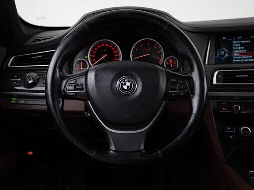 BMW 7 серии