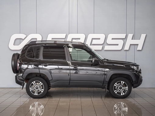 LADA (ВАЗ) Niva Travel