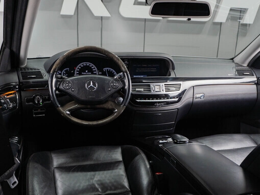 Mercedes-Benz S-Класс