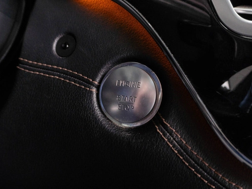 Mercedes-Benz S-Класс