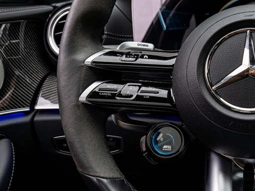 Mercedes-Benz E-Класс AMG