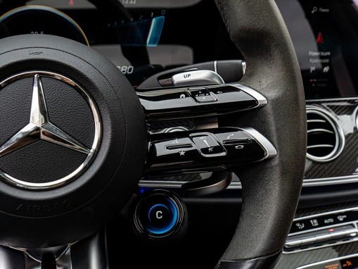 Mercedes-Benz E-Класс AMG