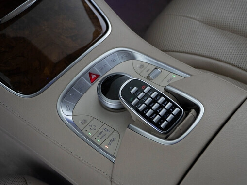 Mercedes-Benz S-Класс