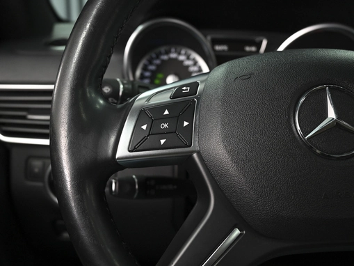 Mercedes-Benz M-Класс