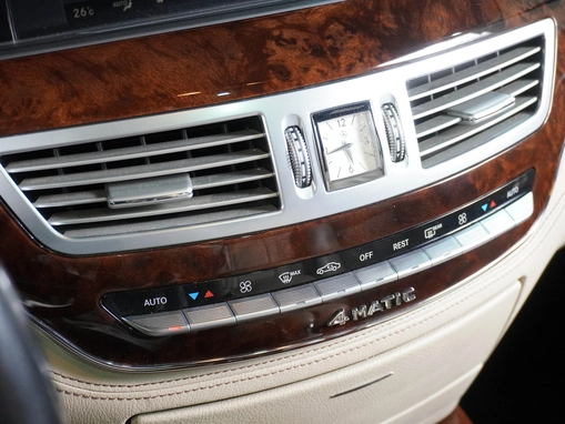 Mercedes-Benz S-Класс