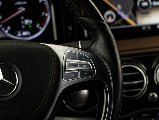 Mercedes-Benz S-Класс