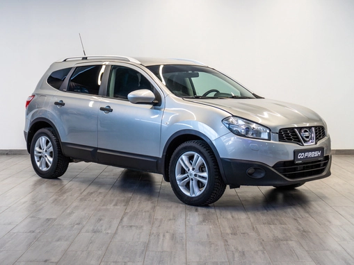 Nissan Qashqai+2