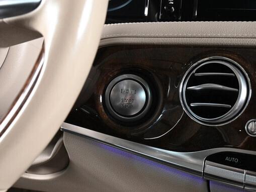 Mercedes-Benz S-Класс