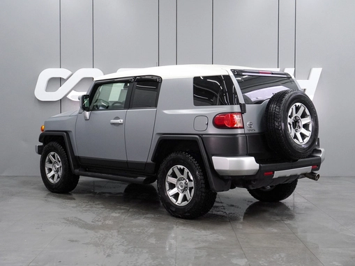 Toyota FJ Cruiser