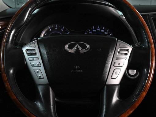 Infiniti QX80
