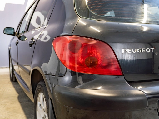 Peugeot 307