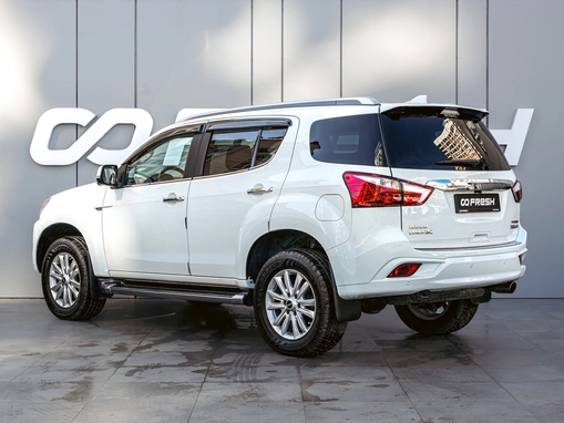 Isuzu MU-X