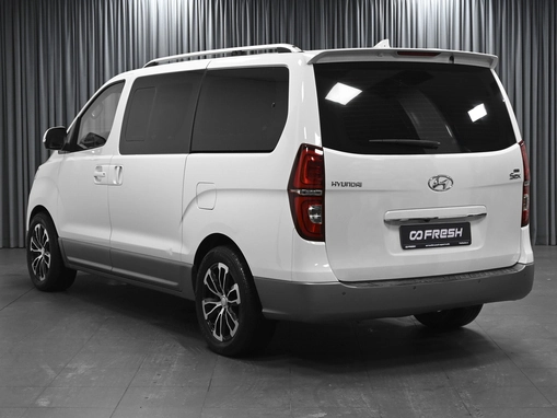 Hyundai Grand Starex