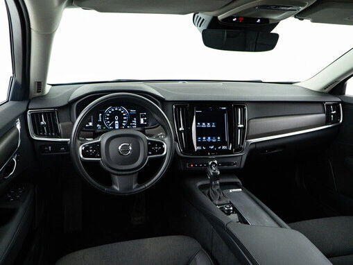 Volvo V90 Cross Country