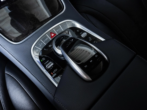 Mercedes-Benz S-Класс