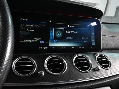 Mercedes-Benz E-Класс