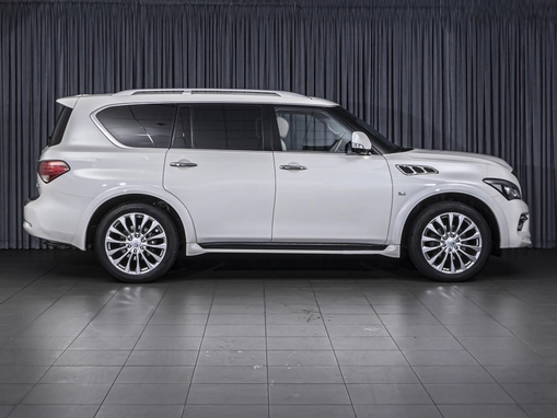 Infiniti QX80