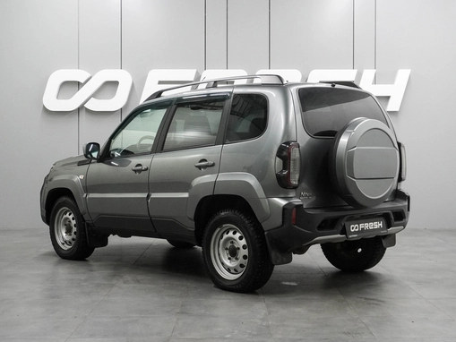 LADA (ВАЗ) Niva Travel