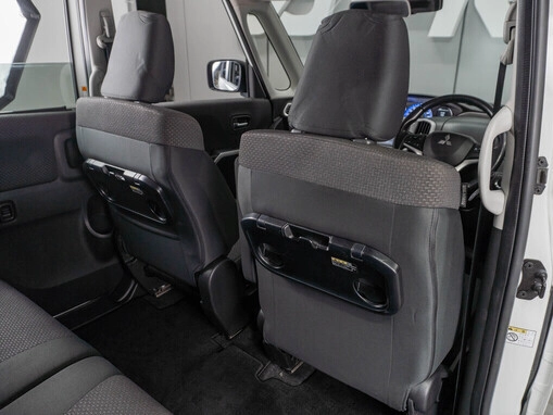 Mitsubishi Delica D:2