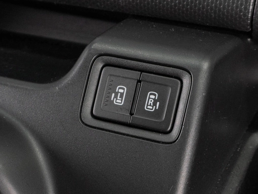 Mitsubishi Delica D:2