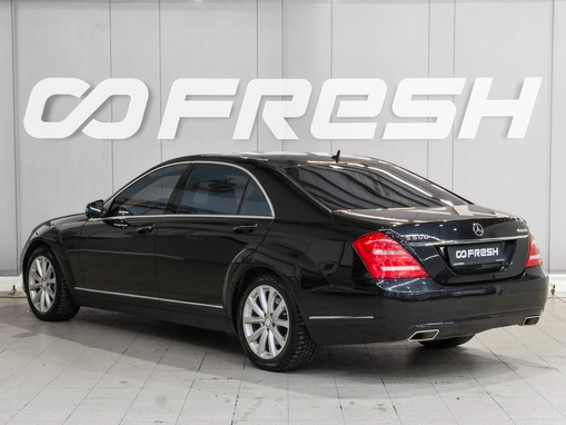 Mercedes-Benz S-Класс