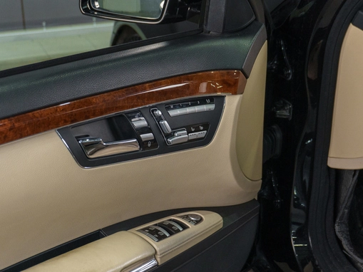 Mercedes-Benz S-Класс