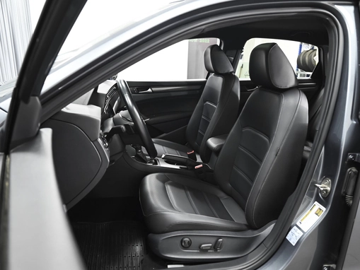 Volkswagen Passat (North America and China)