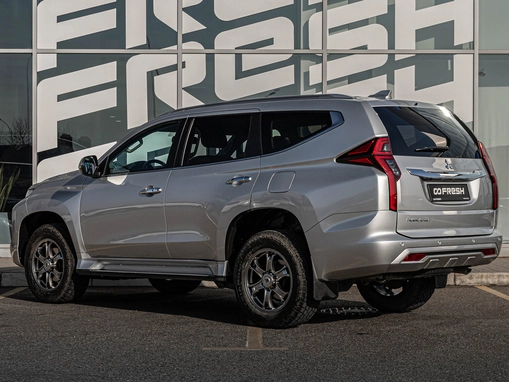 Mitsubishi Pajero Sport