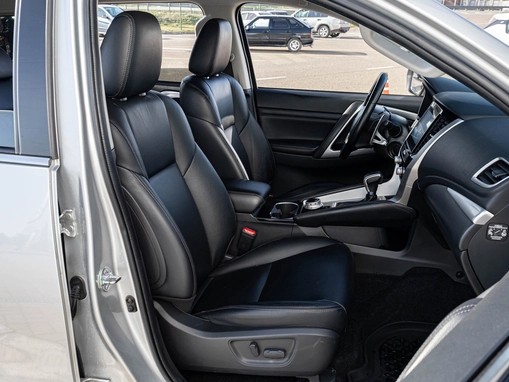 Mitsubishi Pajero Sport