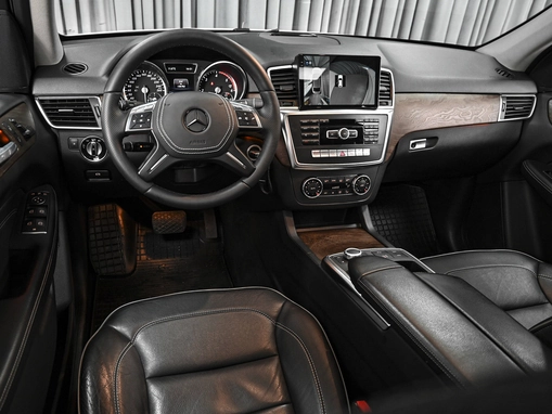 Mercedes-Benz M-Класс