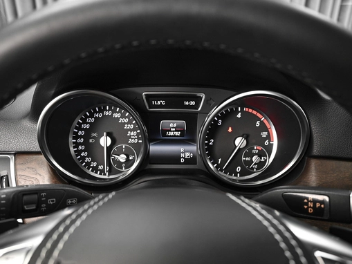 Mercedes-Benz M-Класс