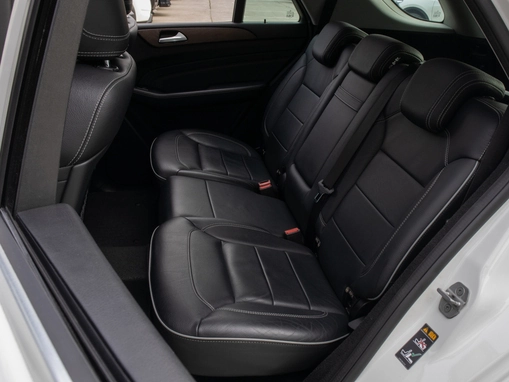 Mercedes-Benz M-Класс