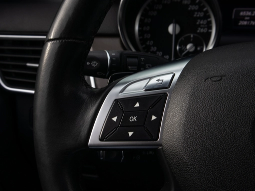 Mercedes-Benz M-Класс