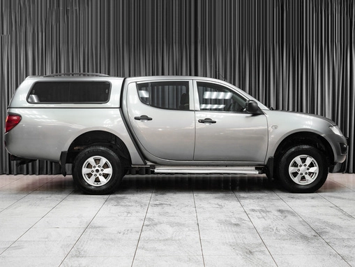 Mitsubishi L200