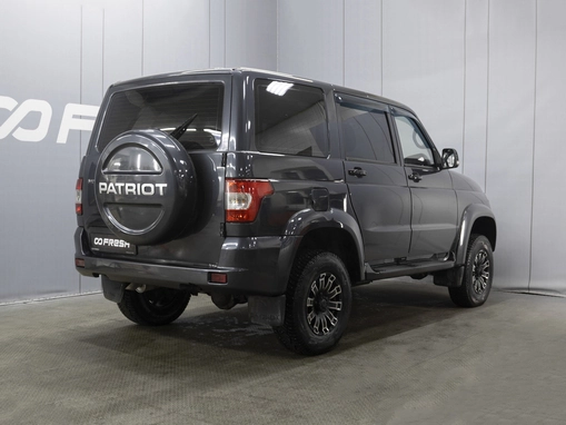 УАЗ Патриот