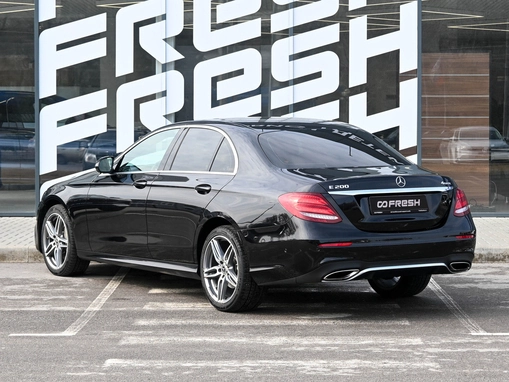 Mercedes-Benz E-Класс