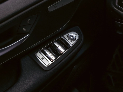 Mercedes-Benz V-Класс