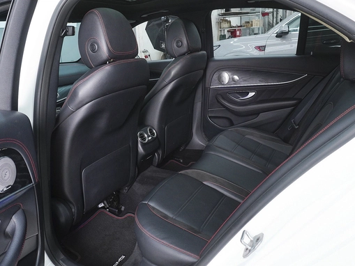 Mercedes-Benz E-Класс AMG