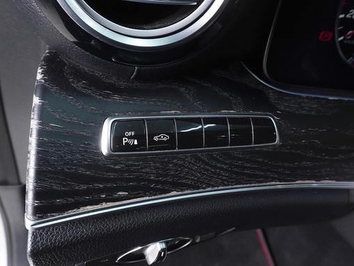 Mercedes-Benz E-Класс AMG