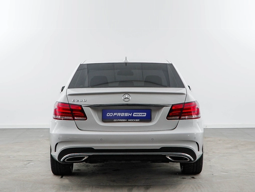 Mercedes-Benz E-Класс
