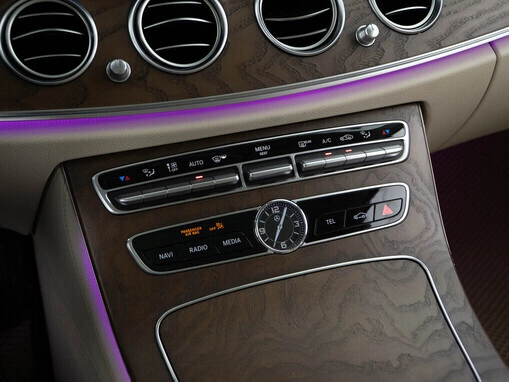 Mercedes-Benz E-Класс