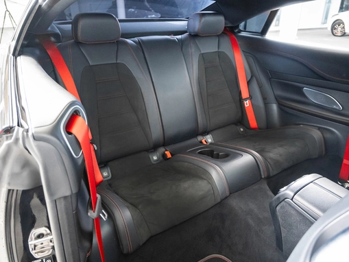 Mercedes-Benz E-Класс AMG