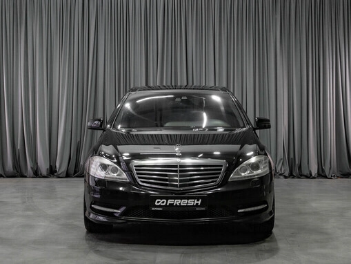 Mercedes-Benz S-Класс