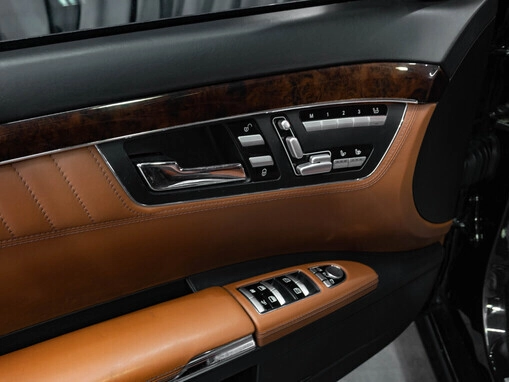 Mercedes-Benz S-Класс