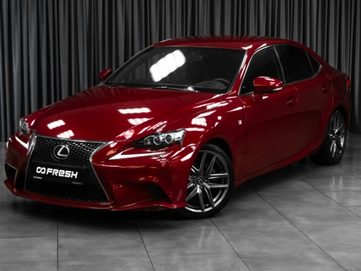 Lexus IS