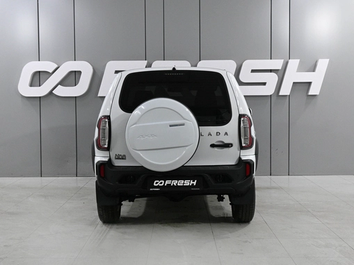 LADA (ВАЗ) Niva Travel