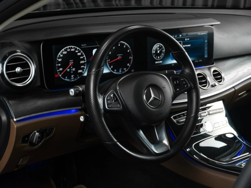 Mercedes-Benz E-Класс