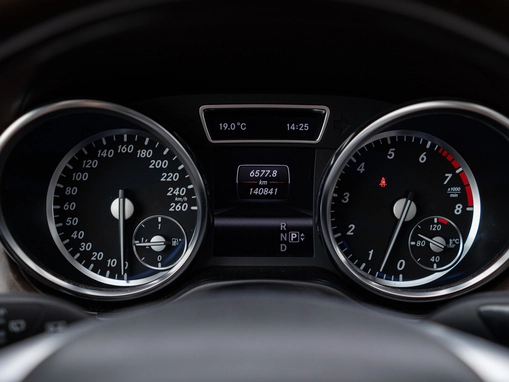 Mercedes-Benz M-Класс