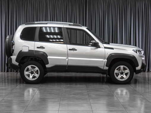 LADA (ВАЗ) Niva Travel