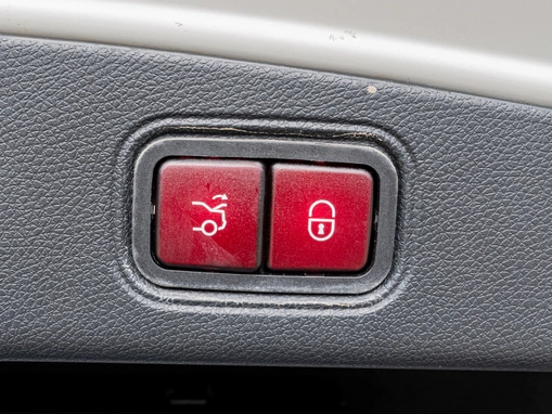 Mercedes-Benz E-Класс AMG